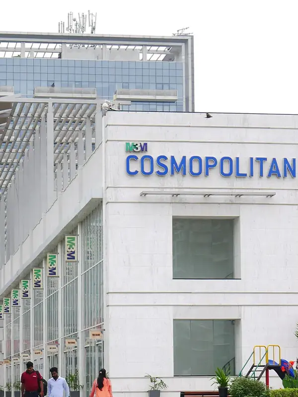 M3M Cosmopolitan – main facade with shopfronts (actual photograph)
