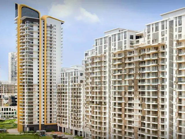 M3M Golf Estate – St. Andrews tower and Fairway residences (actual photograph)