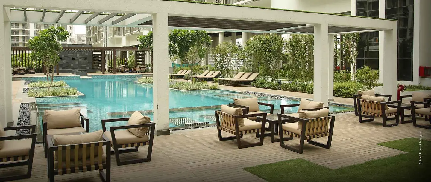 M3M Golf Estate – poolside lounge