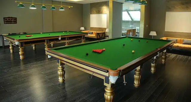 M3M Golf Estate – snooker room